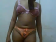 Sudanese girl showing her ass